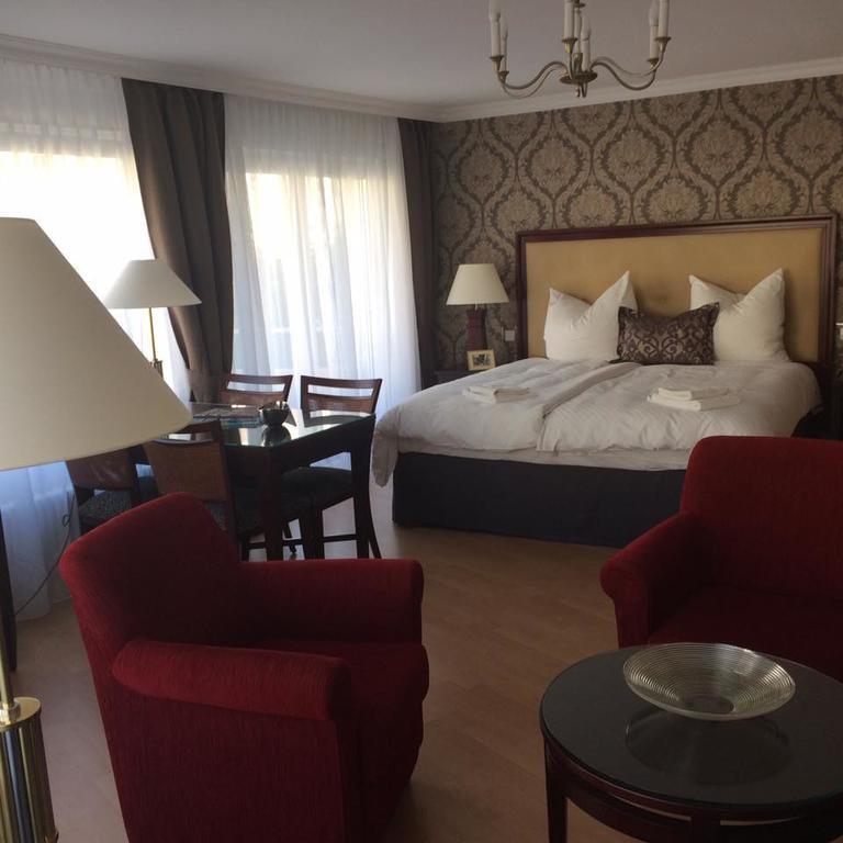 באדן-באדן Sophienstrasse Appartement מראה חיצוני תמונה